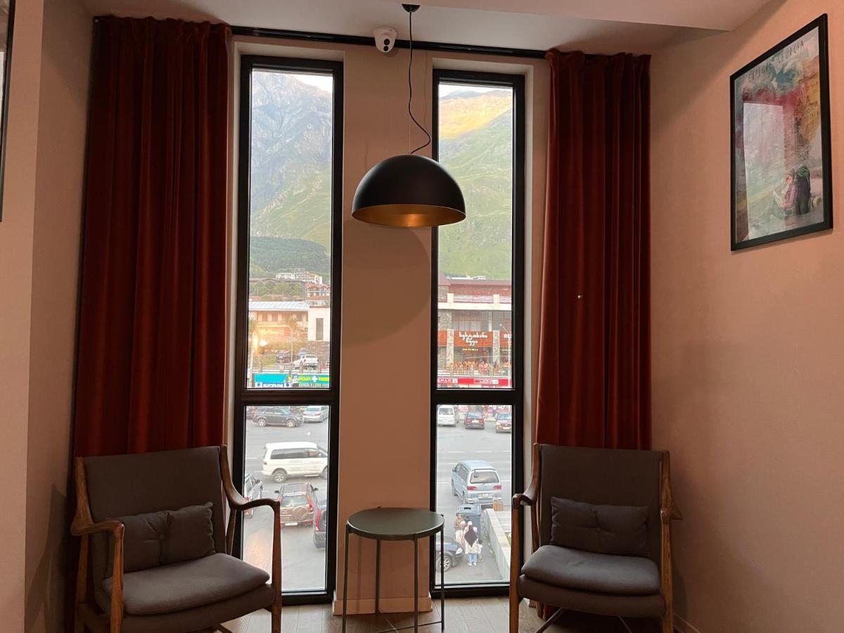 Hotel Stancia Kazbegi - City Center Exterior photo